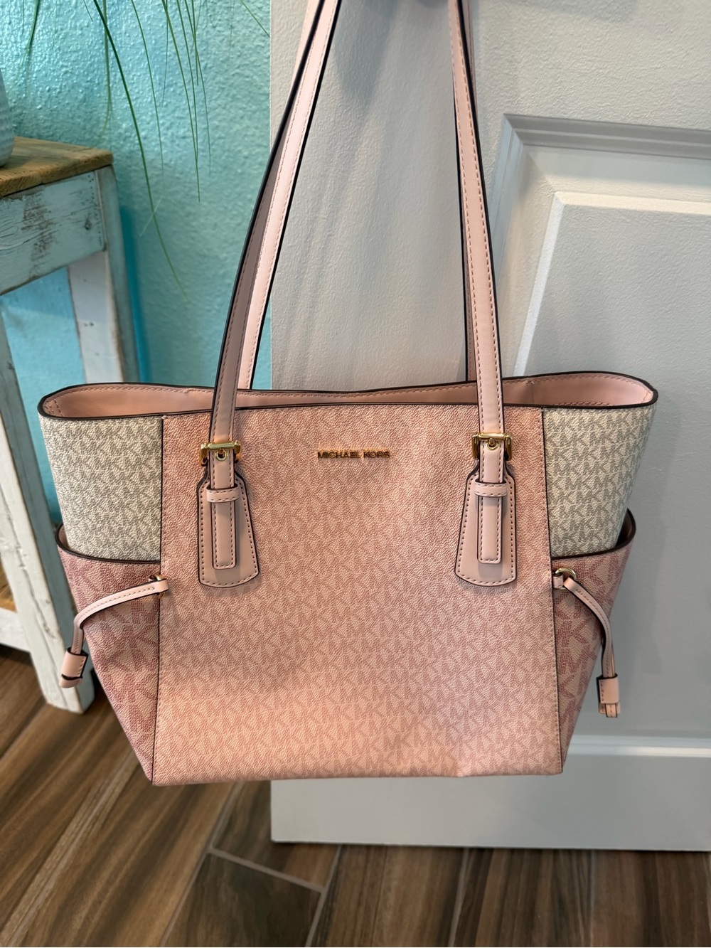 Michael Kors Pink Signature Tote Bag